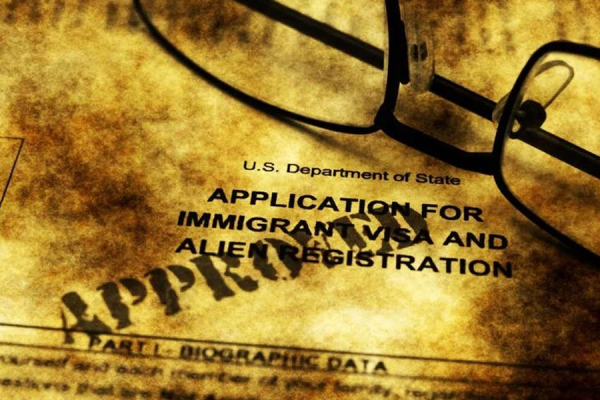 Want To Live Abroad? Best Golden Passports And Visas Programs: Malta And Portugal Top 2022 List